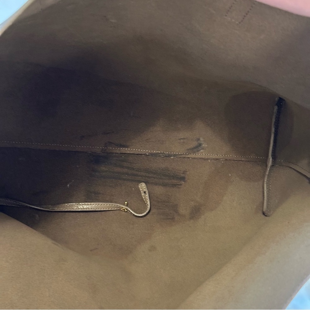 Saint Laurent East West Tote - Picture 16 of 17